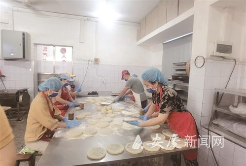 礼盒 轻装 上市 安庆月饼市场刮起 简约风