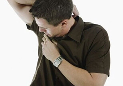 狐臭手术治疗 适宜年龄、方法与全面指南